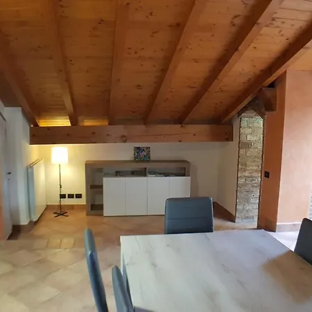Casa Val Del Riso Lägenhet Gorno